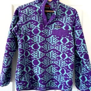*RARE* Patagonia Synchilla Snap-T Fleece Pullover in purple ikat (NWOT).